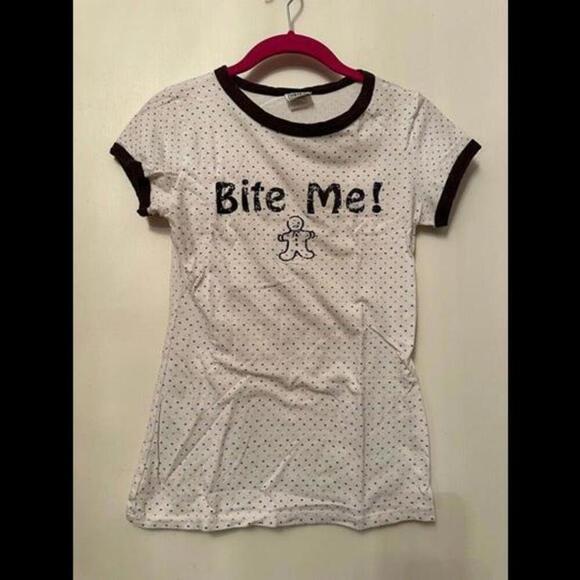 Bite Me' Juniors T-Shirt - Express Yourself Boldly - Picture 1 of 3
